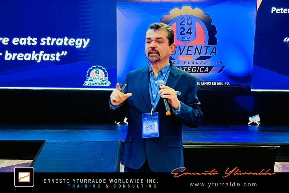 Participantes conectando con el mensaje en convención transformadora