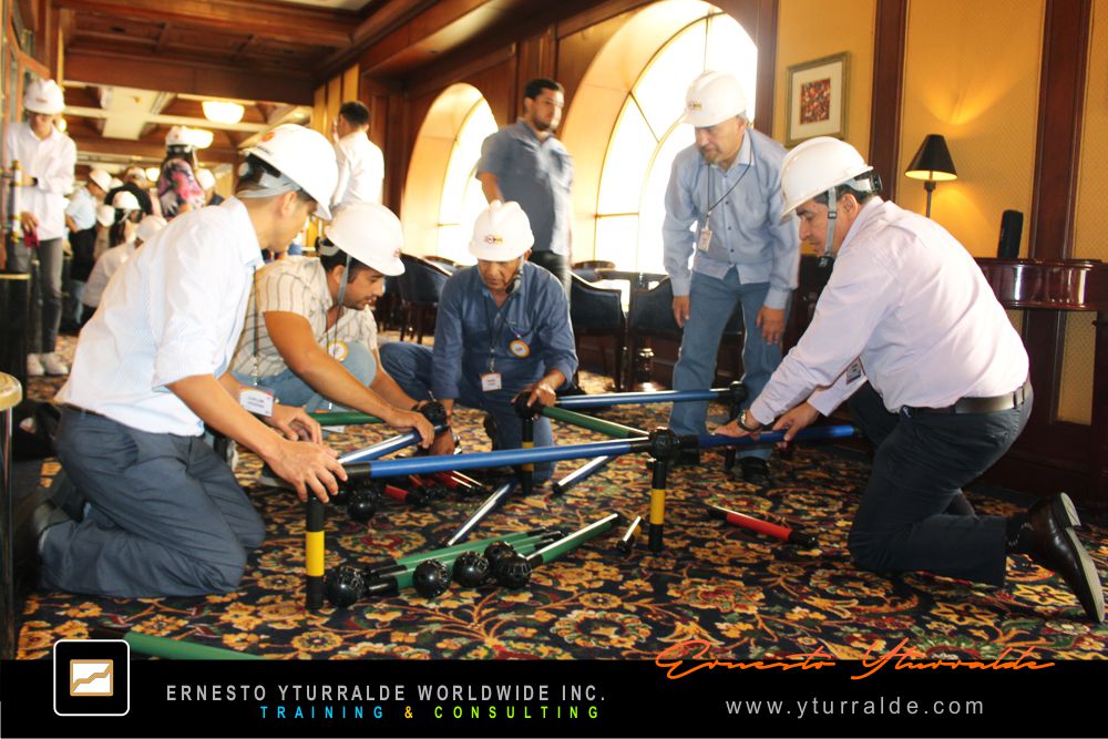 Cierre emotivo de jornada de capacitación con alto impacto